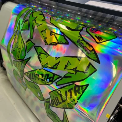 VLASTNÍ POLEP NA ZAKÁZKU